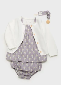 Knitted button cardigan