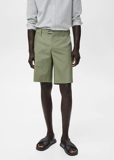 Cotton bermuda shorts with an interior elastic strip