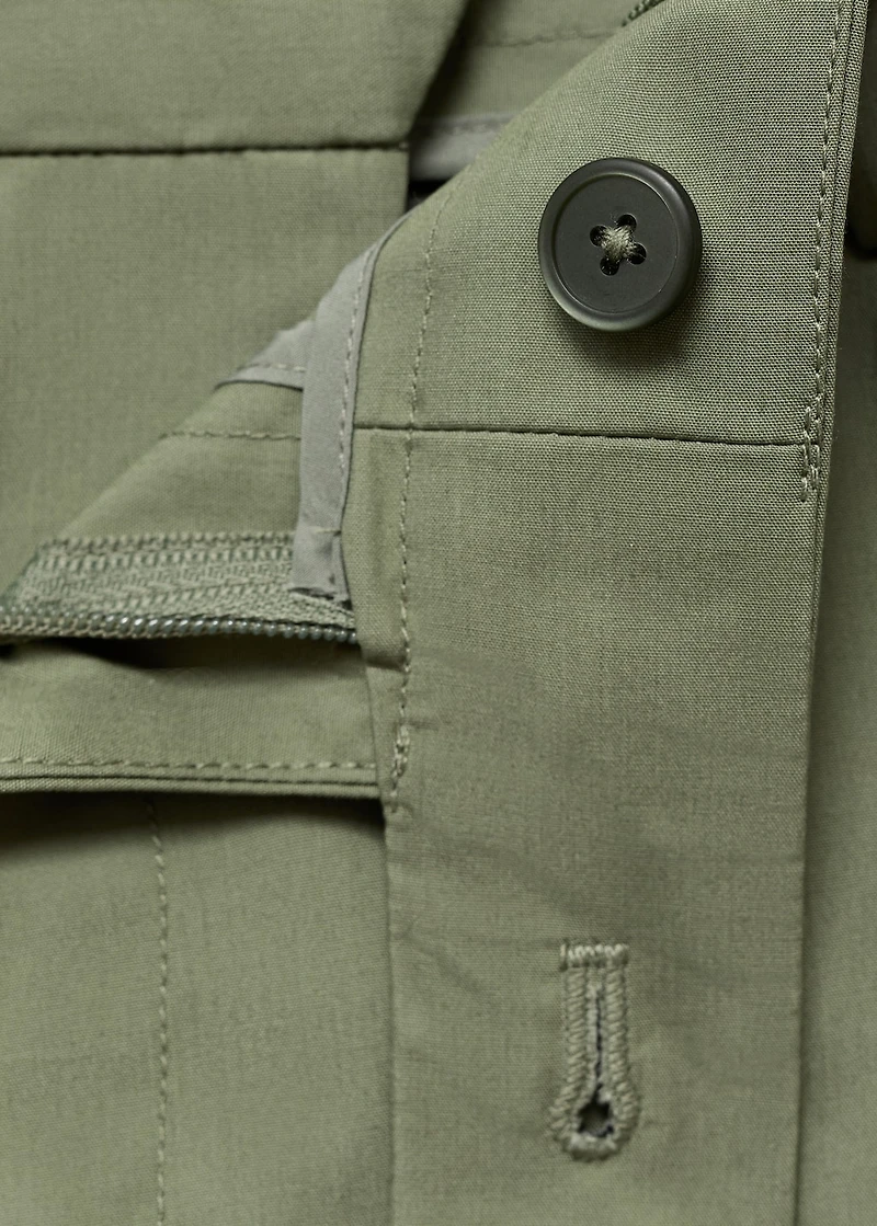 Cotton bermuda shorts with an interior elastic strip