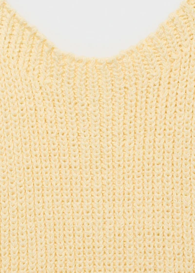 Halter-neck knitted top