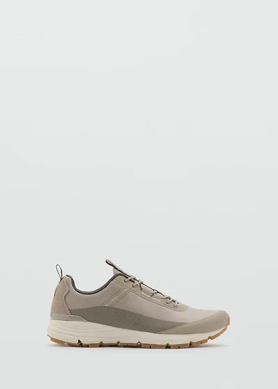 Sneakers with VIBRAM® sole