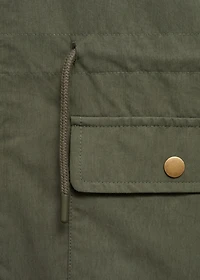 Pocket safari-style trench