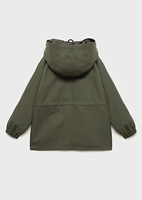 Pocket safari-style trench