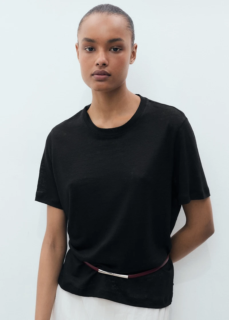 Short-sleeved linen t-shirt