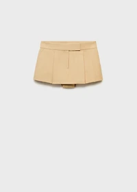 Mini-skirt with pleats