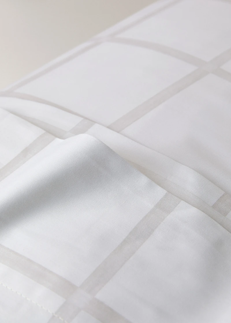 Percale cotton pillowcase with a plaid print 45x110 cm