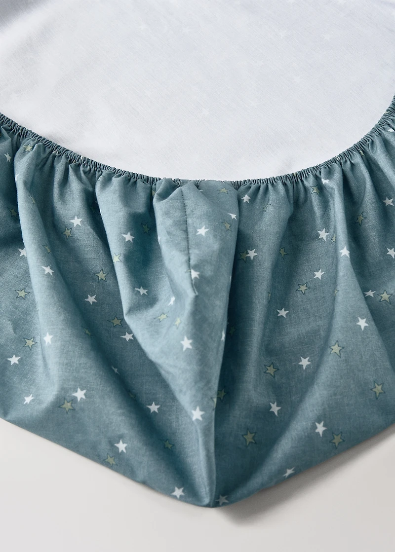 Percale cotton fitted sheet with star print for cot