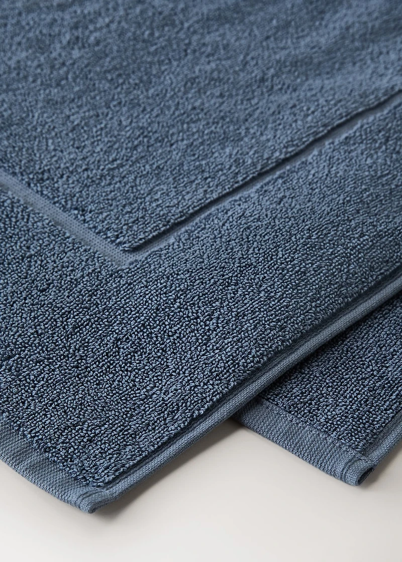 Cotton bath mat