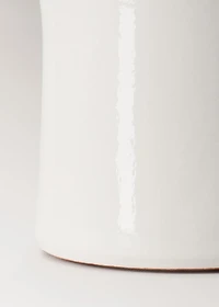 Medium terracotta planter