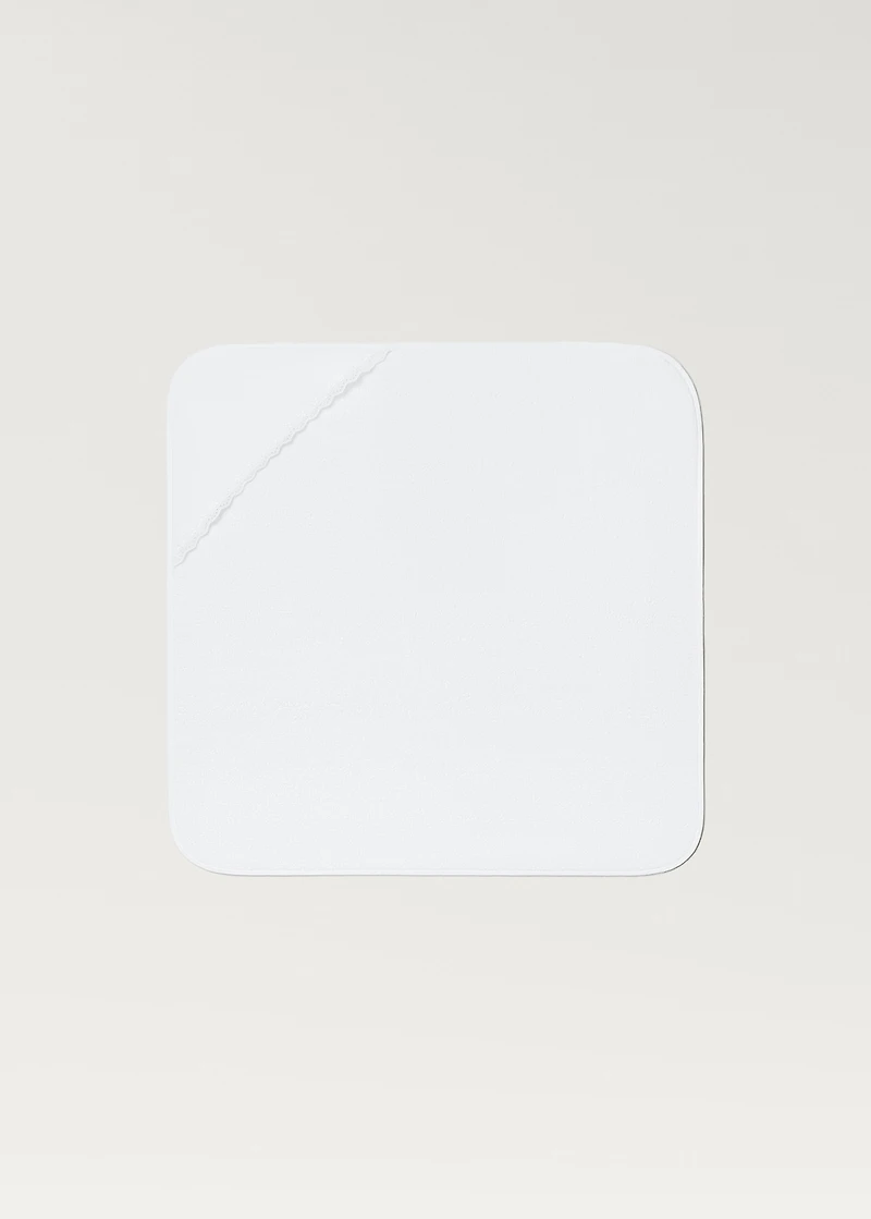 Children's bath cape with hood and floral embroidery