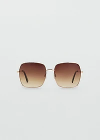 Square metallic frame sunglasses