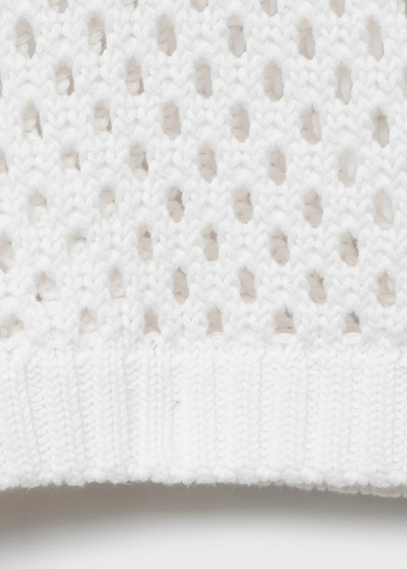 Knit sweater with lace pattern