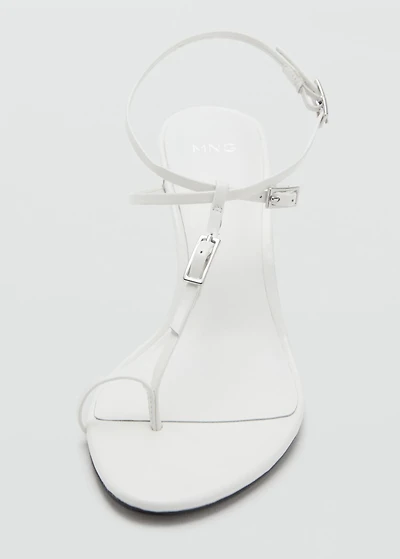 Leather heeled sandals with buckles