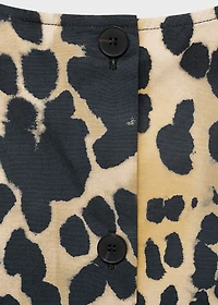Leopard-print buttoned crop top