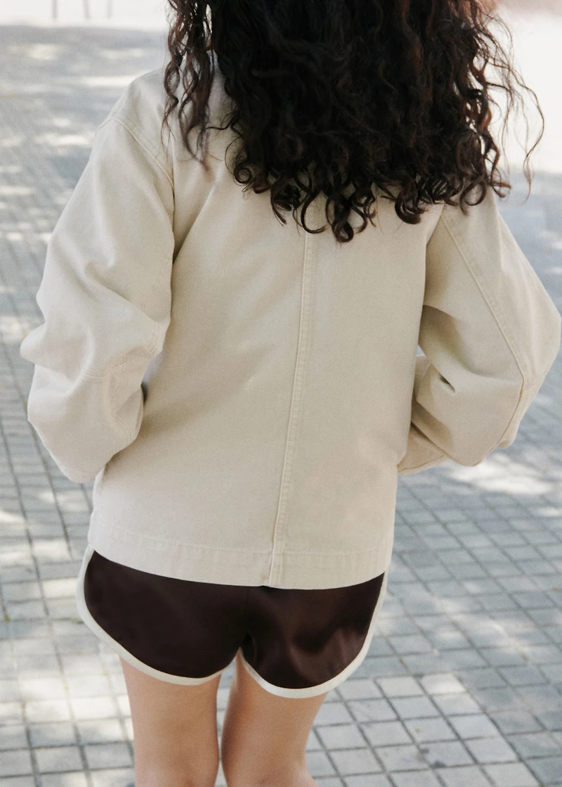 Shorts with contrasting trim