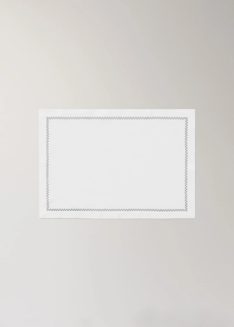 100% linen placemat with embroidered detail
