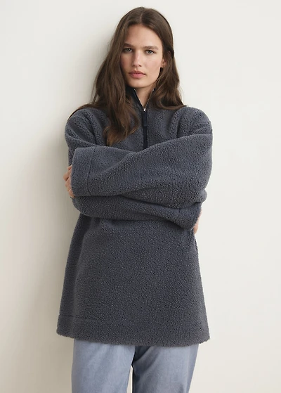 Fleece sweatshirt with zip