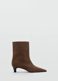 Suede leather ankle boots