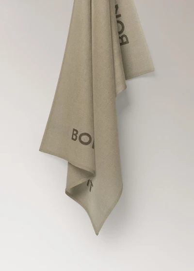 Linen kitchen towel with embroidered details