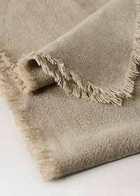 Linen table runner with tassels