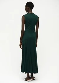 Godet dress with a perkins collar