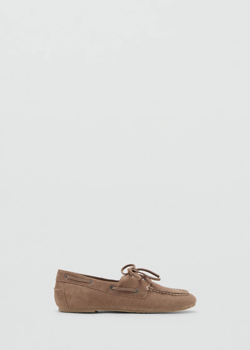 Leather lace-up moccasins