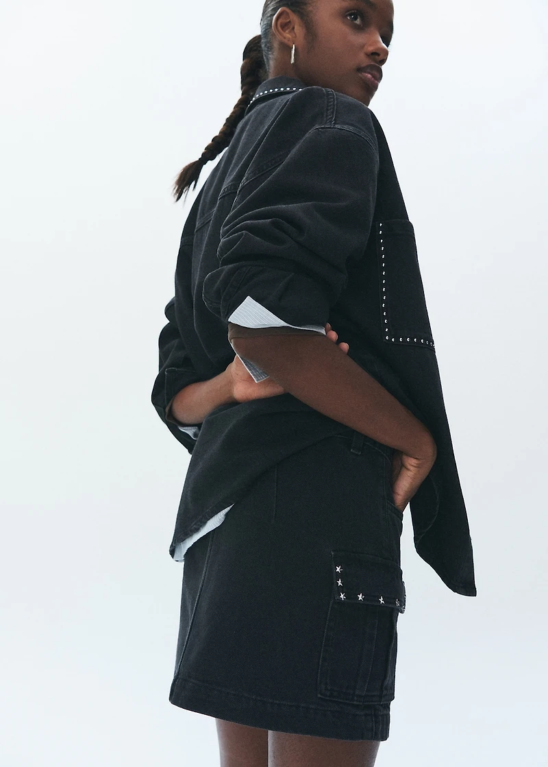 Cargo skirt with star studs