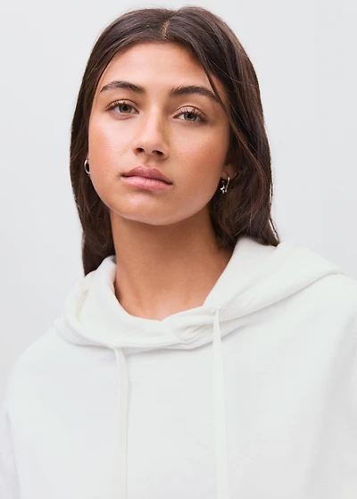 Sweatshirt with embroidered star