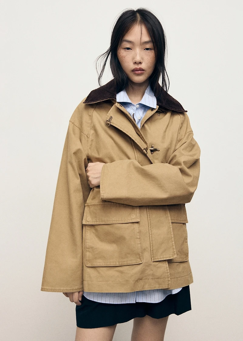 Oversized barn jacket with contrasting collar