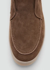 Suede leather ankle boots