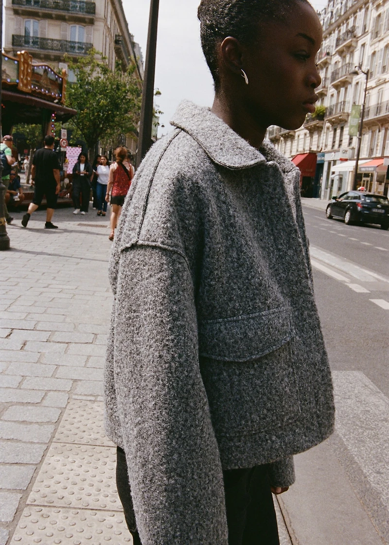 Wool jacket with lapel pockets