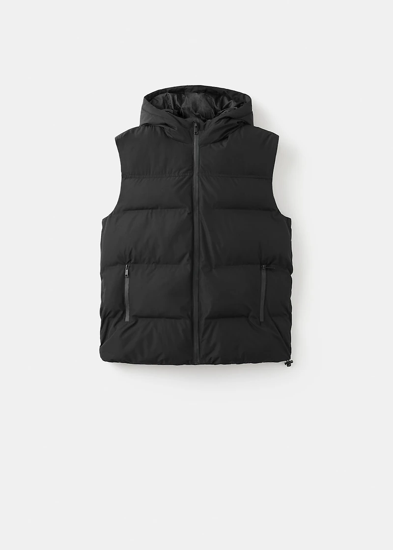 Quilted vest with hood