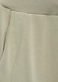 Drawstring jogger pants