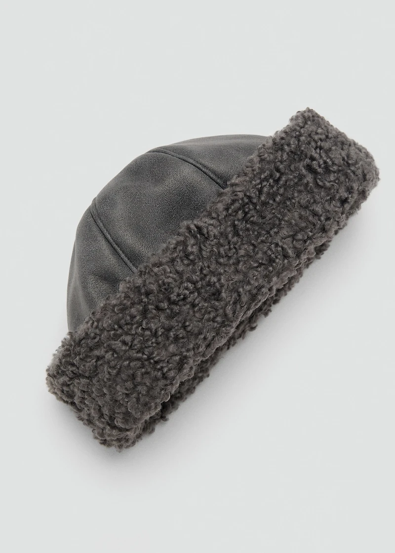Shearling-effect hat