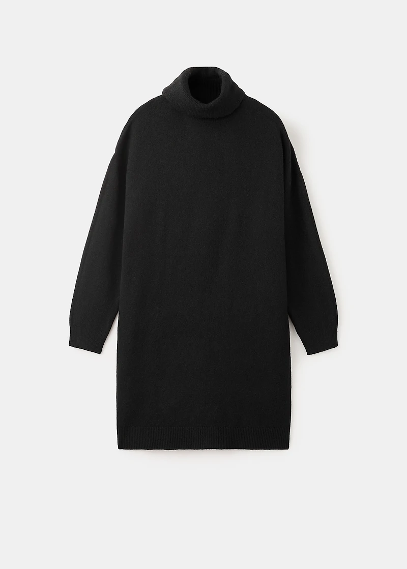 Turtle neck knit dress