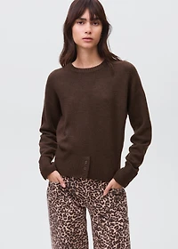 Low-waist animal-print jeans