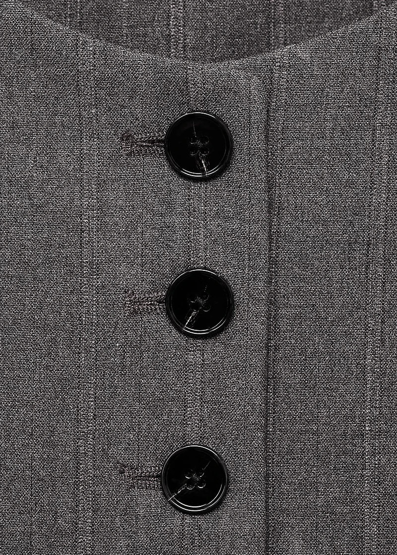 Suit vest with buttons