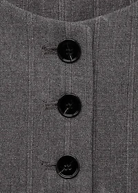 Suit vest with buttons