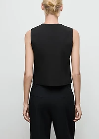 Suit vest with buttons