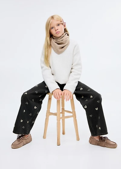 Jeans with embroidered heart