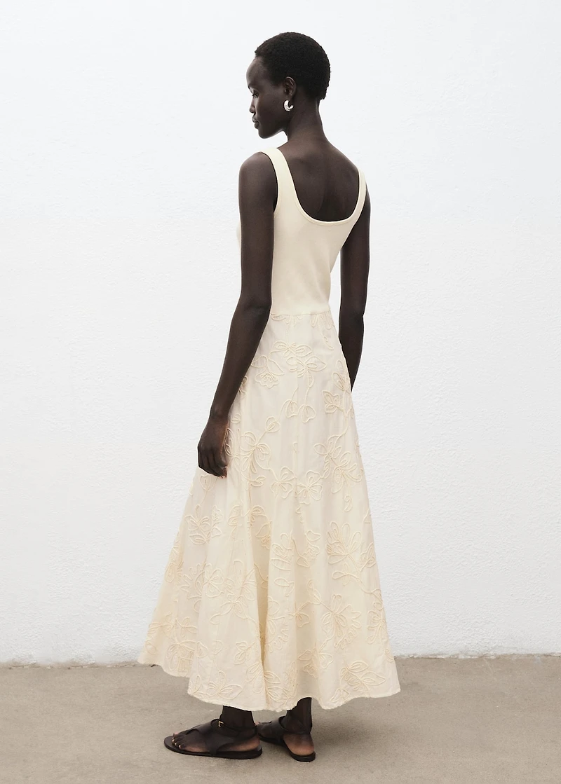 Floral-embroidered combined dress