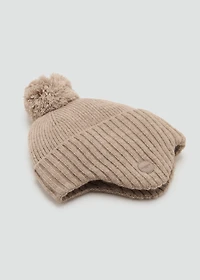 Knitted bobble hat