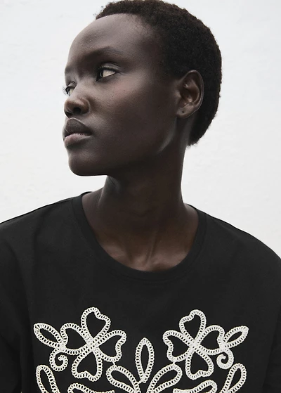 Floral-embroidered cotton t-shirt