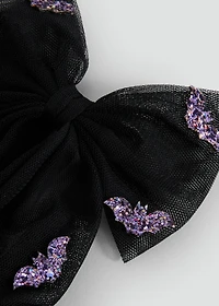 Bat barrette with bow