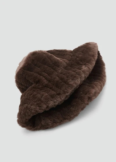 Faux-fur bucket hat