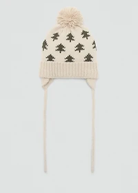 Embroidered hat with tassel