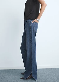 Straight-leg jeans with openings