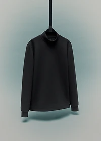 Long-sleeved t-shirt with perkins neck