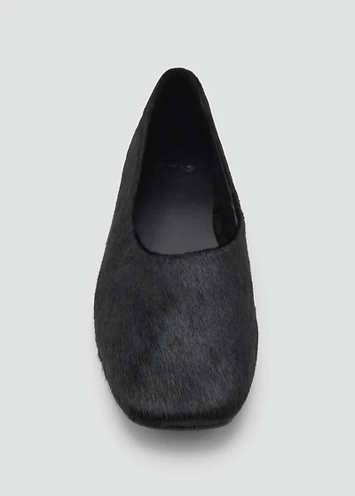 Leather shoes with fur