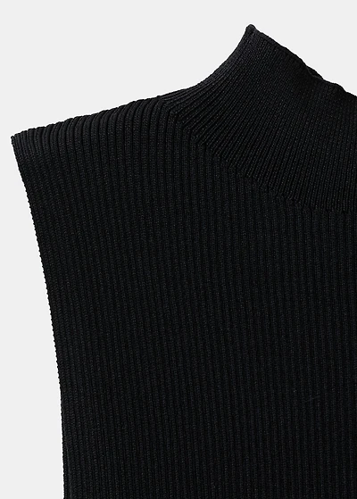 Combined top with ruffle